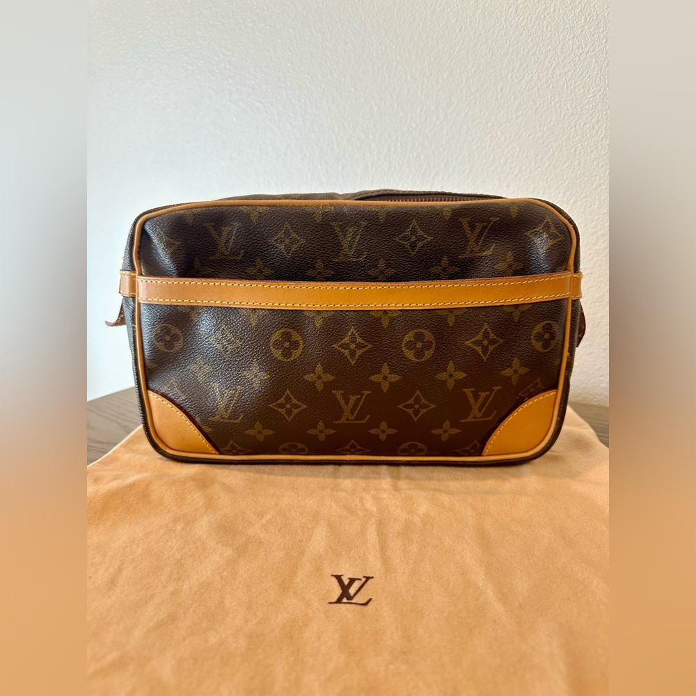 Vintage Louis Vuitton Pochette Compiegne 28 Monogram-Free Shipping, Gift & COA